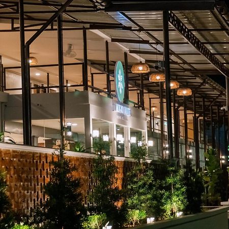 Mulyo Hotel Port Dickson Exterior photo